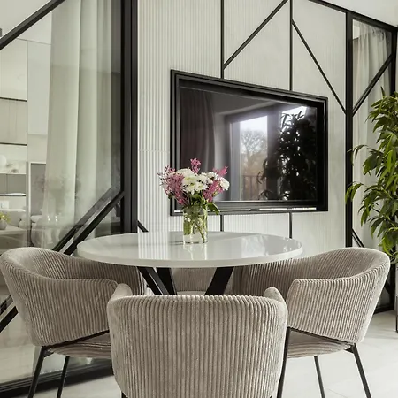 Lägenhet Avaparts Mooon