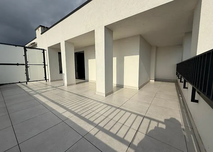 Avaparts Mooon Lägenhet Jastarnia